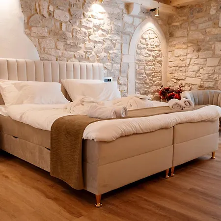 Bed & Breakfast Lillium Heritage Luxury Diocletian's Palace