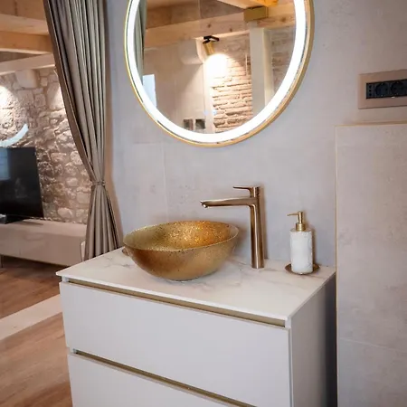 Bed & Breakfast Lillium Heritage Luxury Diocletian's Palace 4*