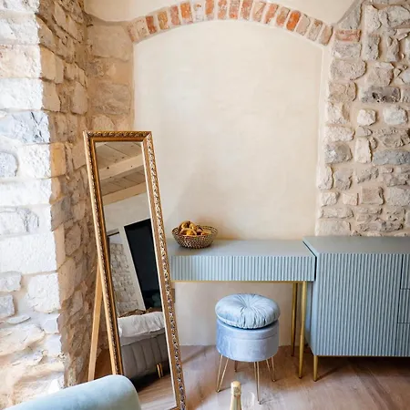 Lillium Heritage Luxury Diocletian's Palace Bed & Breakfast 4*