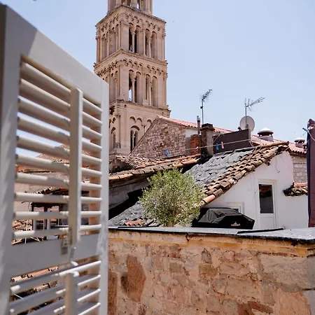 Lillium Heritage Luxury Diocletian's Palace Bed & Breakfast Split